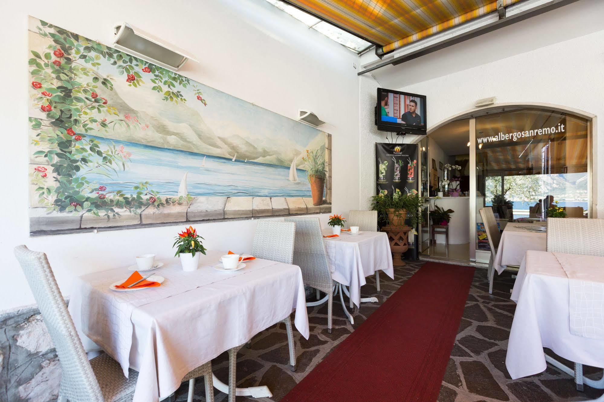 Albergo San Remo Malcesine Bagian luar foto