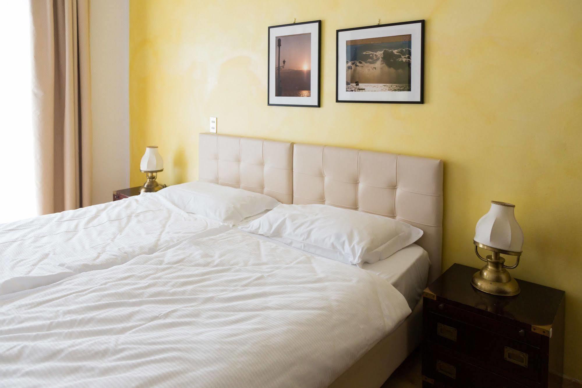 Albergo San Remo Malcesine Bagian luar foto